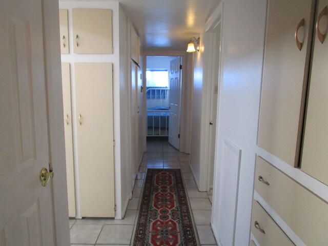 1009 Dakota Street NE, Albuquerque, NM 87110