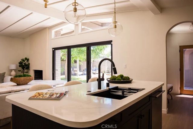 17156 Bullock, Encino, CA 91316