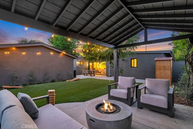 17156 Bullock, Encino, CA 91316