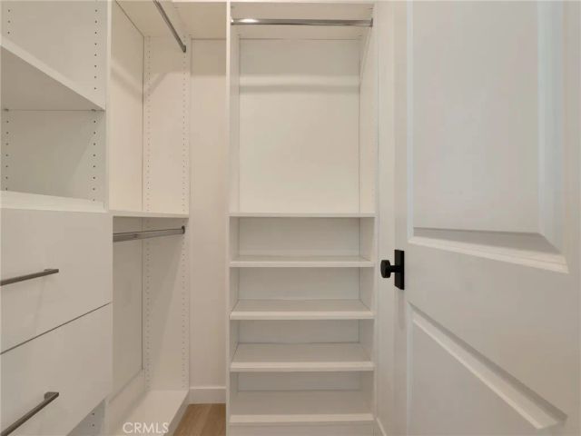 17156 Bullock, Encino, CA 91316