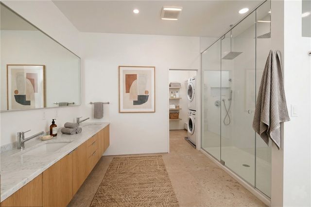 4012 Ewing St, Lawrenceville, PA 15224