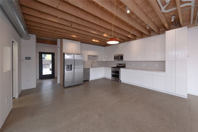 4012 Ewing St, Lawrenceville, PA 15224