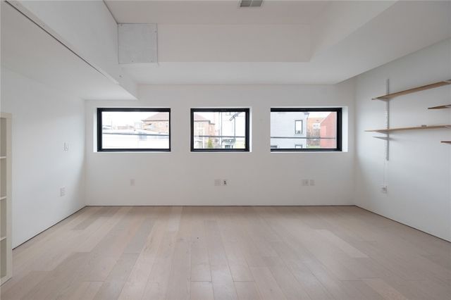 4012 Ewing St, Lawrenceville, PA 15224