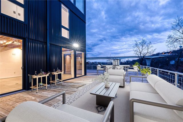 4012 Ewing St, Lawrenceville, PA 15224