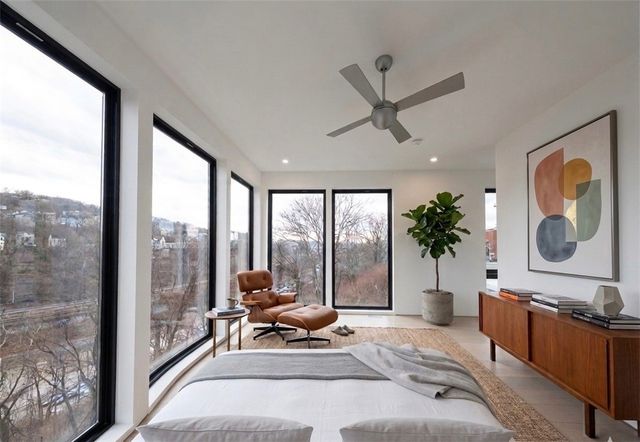 4012 Ewing St, Lawrenceville, PA 15224