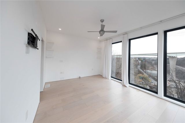 4012 Ewing St, Lawrenceville, PA 15224