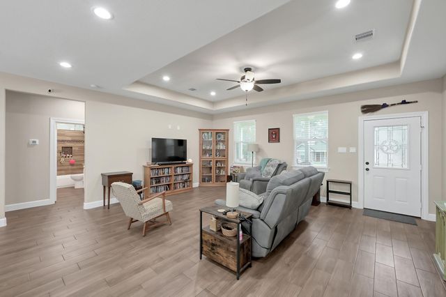 25639 Forest Lane, Cleveland, TX 77328