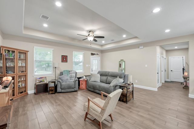 25639 Forest Lane, Cleveland, TX 77328