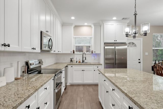 25639 Forest Lane, Cleveland, TX 77328