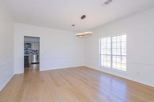 8700 OLD WARREN Road, Pine Bluff, AR 71603