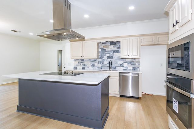 8700 OLD WARREN Road, Pine Bluff, AR 71603