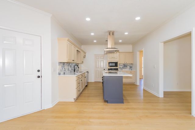 8700 OLD WARREN Road, Pine Bluff, AR 71603