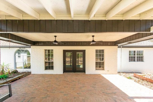 8700 OLD WARREN Road, Pine Bluff, AR 71603