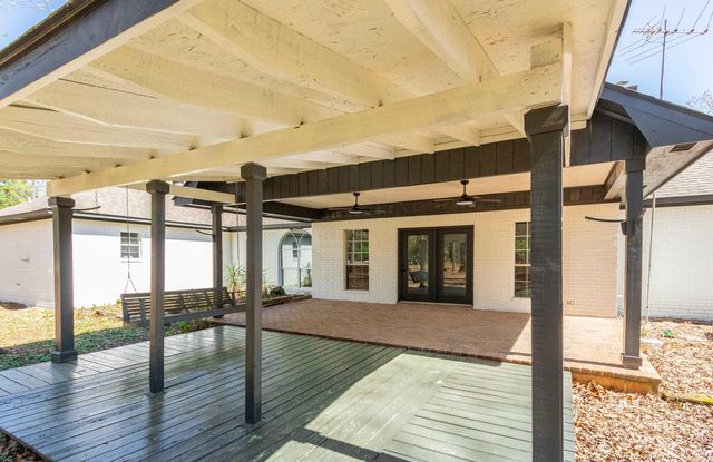 8700 OLD WARREN Road, Pine Bluff, AR 71603