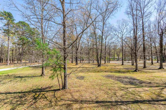 8700 OLD WARREN Road, Pine Bluff, AR 71603