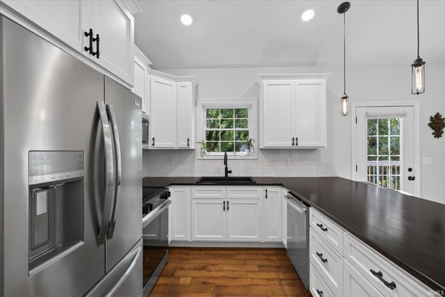 953 S Romans Way, Bloomington, IN 47401