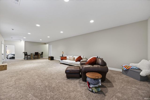 953 S Romans Way, Bloomington, IN 47401