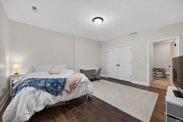 953 S Romans Way, Bloomington, IN 47401