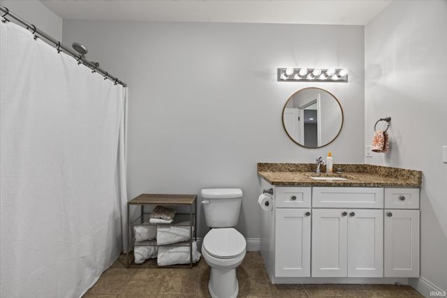 953 S Romans Way, Bloomington, IN 47401