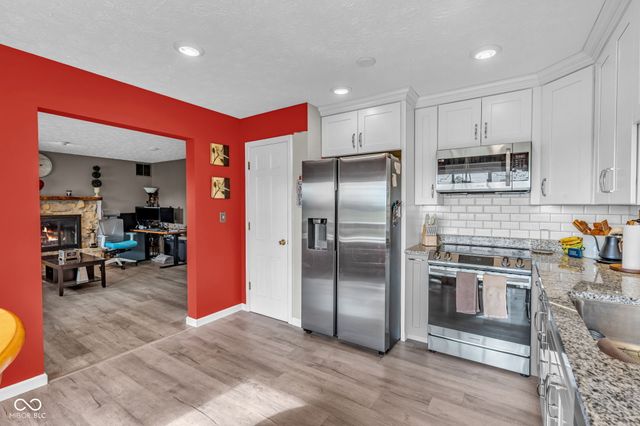 241 S County Road 450 W, Danville, IN 46122