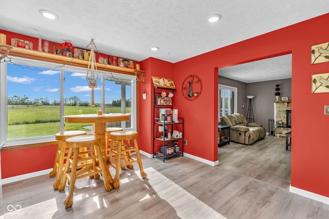 241 S County Road 450 W, Danville, IN 46122