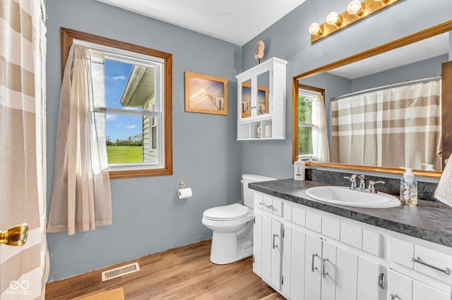 241 S County Road 450 W, Danville, IN 46122