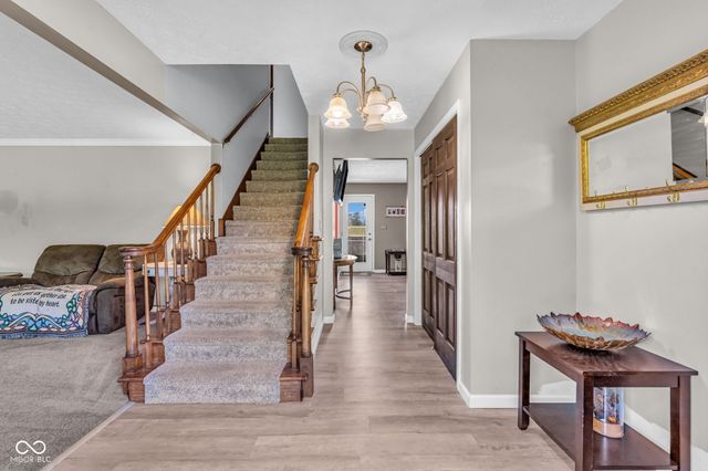241 S County Road 450 W, Danville, IN 46122