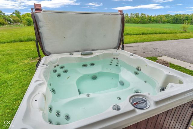 241 S County Road 450 W, Danville, IN 46122