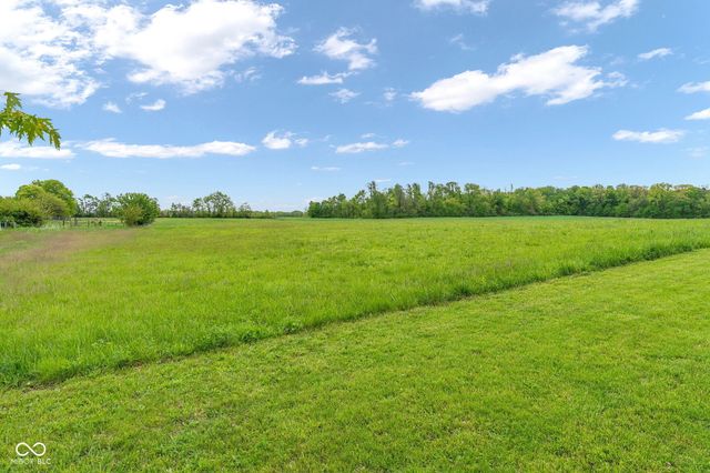 241 S County Road 450 W, Danville, IN 46122