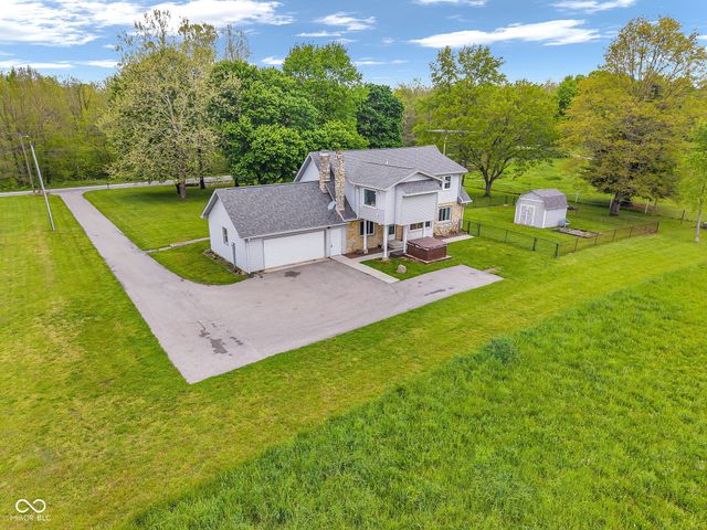 241 S County Road 450 W, Danville, IN 46122
