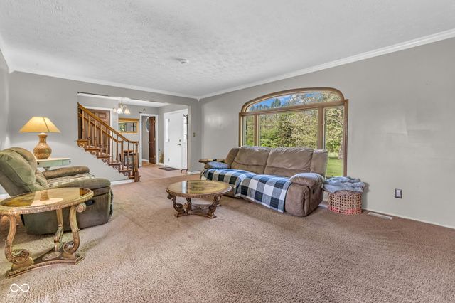 241 S County Road 450 W, Danville, IN 46122