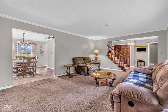 241 S County Road 450 W, Danville, IN 46122