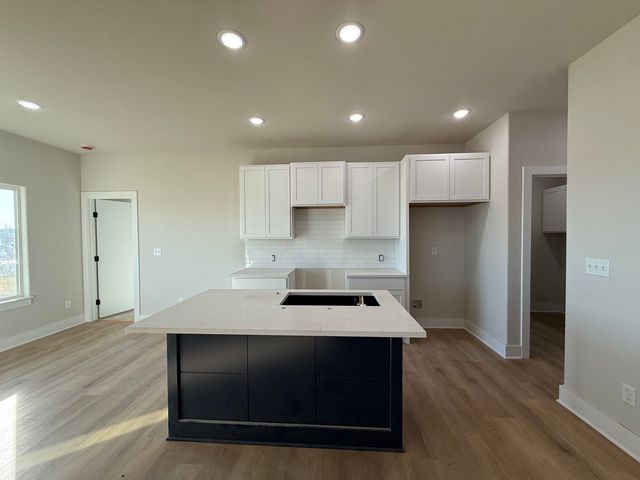 5488 N Toben Dr, Bel Aire, KS 67226