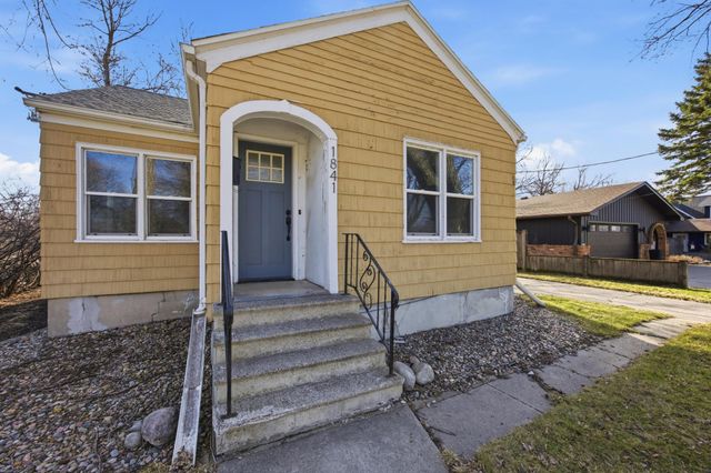 1841 3rd Street N, Fargo, ND 58102