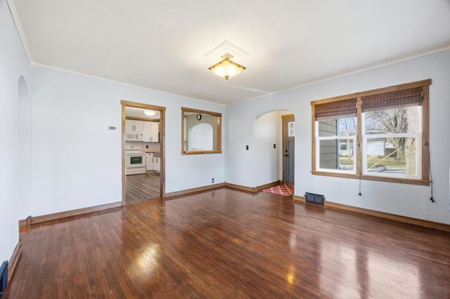 1841 3rd Street N, Fargo, ND 58102