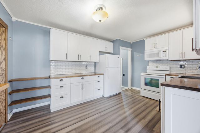 1841 3rd Street N, Fargo, ND 58102