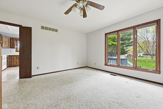 5255 Mount Pleasant Center Street, Greenwood, IN 46142