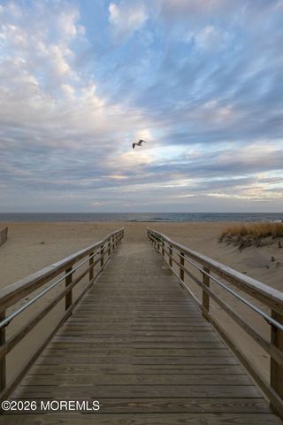 143 Mount Hermon Way, Ocean Grove, NJ 07756