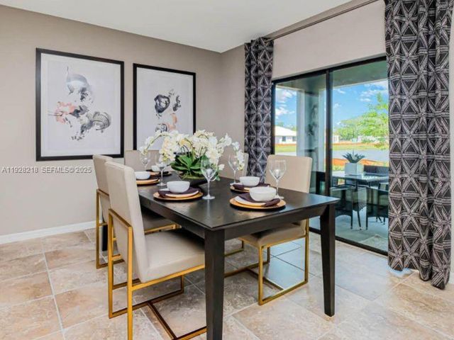 9521 Silver Sands Ln, Fort Pierce, FL 34945