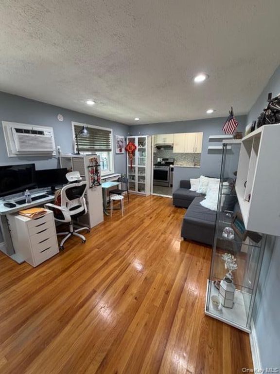 65-50 224 Street B, Oakland Gardens, NY 11364 — photo 3