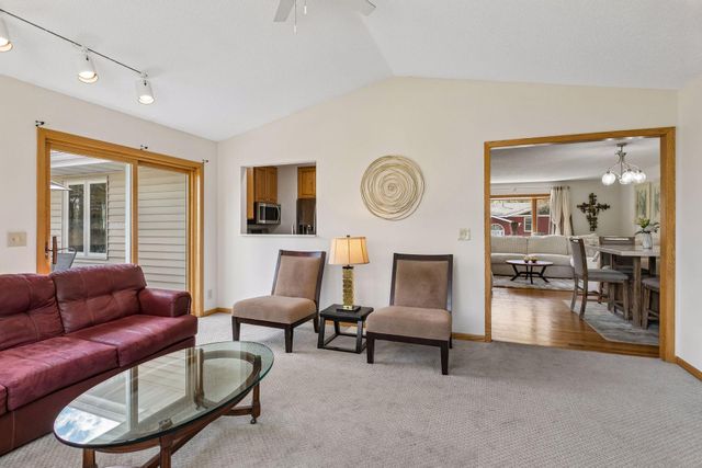 6766 Cottonwood Lane N, Maple Grove, MN 55369