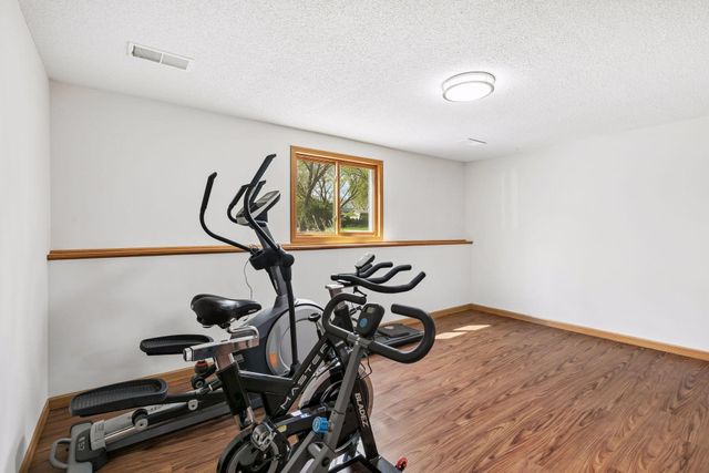 6766 Cottonwood Lane N, Maple Grove, MN 55369