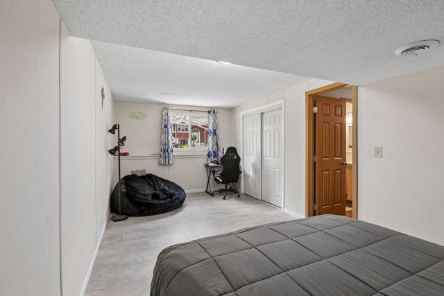 6766 Cottonwood Lane N, Maple Grove, MN 55369