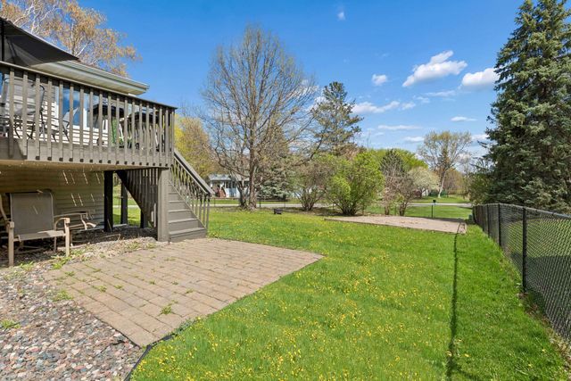 6766 Cottonwood Lane N, Maple Grove, MN 55369