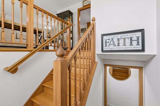 6766 Cottonwood Lane N, Maple Grove, MN 55369