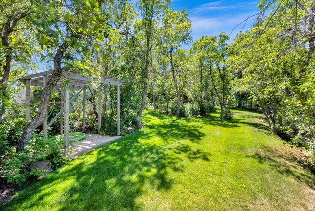 1948 E 6225 N, Liberty, UT 84310