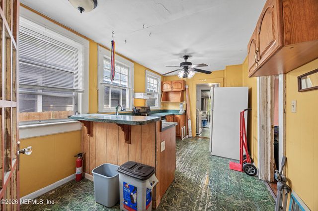 2650 FORBES Street, Jacksonville, FL 32204