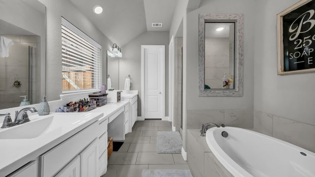 14949 Gentry Drive, Aledo, TX 76008