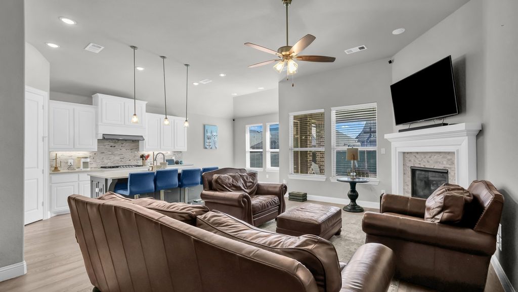 14949 Gentry Drive, Aledo, TX 76008