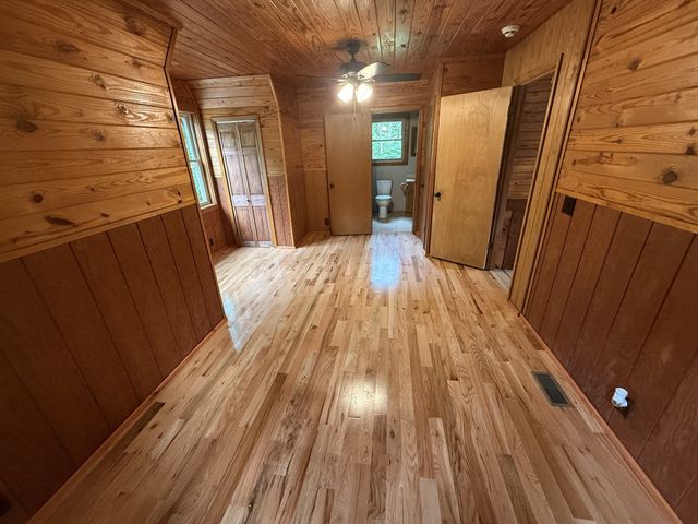 1081 Savely Rd, Pegram, TN 37143